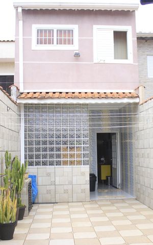 Casa à venda com 190m², 3 quartos e 2 vagasQuintal e espaço gourmet