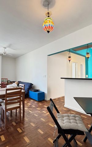 Apartamento à venda com 98m², 3 quartos e sem vaga Apartamento à venda com 98m², 3 quartos e sem vagaSala