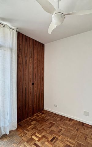 Apartamento à venda com 98m², 3 quartos e sem vaga Apartamento à venda com 98m², 3 quartos e sem vagaQuarto