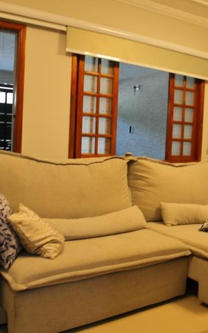 Casa à venda com 160m², 3 quartos e 2 vagasSala