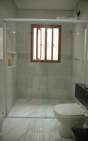 Casa à venda com 160m², 3 quartos e 2 vagasSuíte 3 - Banheiro 
