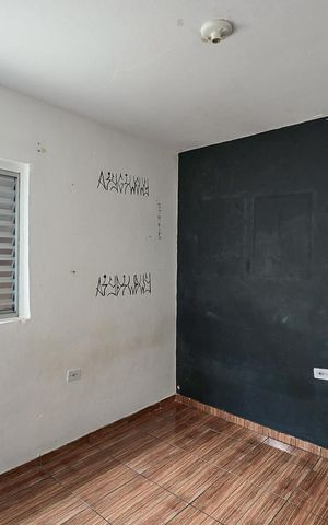 Casa à venda com 100m², 3 quartos e 4 vagasQuarto 2