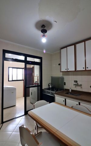 Apartamento à venda com 97m², 3 quartos e 2 vagasCozinha 