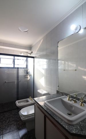 Apartamento à venda com 97m², 3 quartos e 2 vagasBanheiro Social