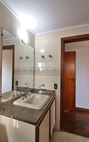 Apartamento à venda com 97m², 3 quartos e 2 vagasQuarto 1 - Suíte Banheiro 