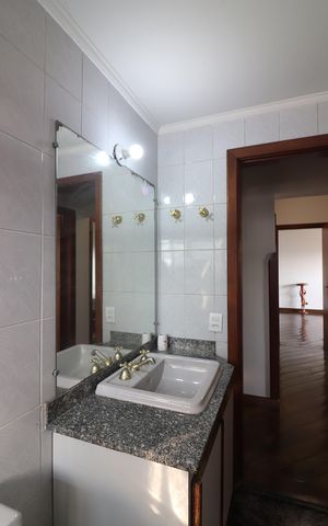 Apartamento à venda com 97m², 3 quartos e 2 vagasBanheiro Social