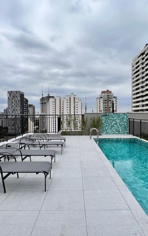 Studio à venda com 27m², 1 quarto e sem vaga Studio à venda com 27m², 1 quarto e sem vagaPiscina