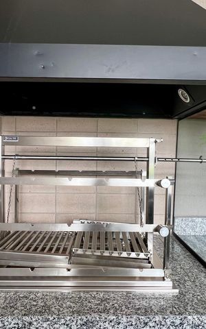 Studio à venda com 27m², 1 quarto e sem vaga Studio à venda com 27m², 1 quarto e sem vagaÁrea comum - Churrasqueira