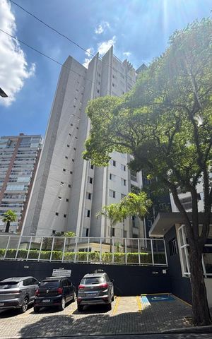 Apartamento à venda com 183m², 3 quartos e 3 vagas Apartamento à venda com 183m², 3 quartos e 3 vagasFachada e Portaria