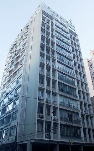 Apartamento para alugar com 180m², 3 quartos e 1 vagaFachada