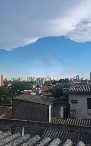 Casa à venda com 170m², 2 quartos e 1 vaga