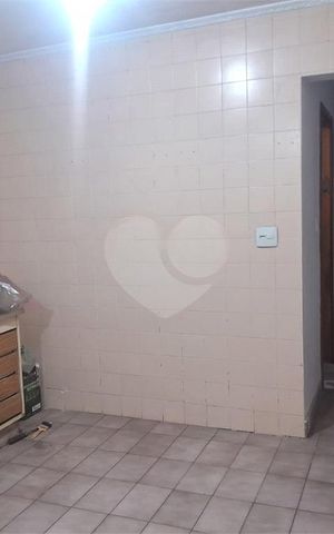 Casa à venda com 170m², 2 quartos e 1 vaga