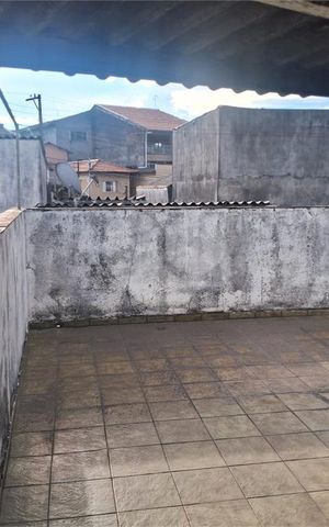 Casa à venda com 170m², 2 quartos e 1 vaga