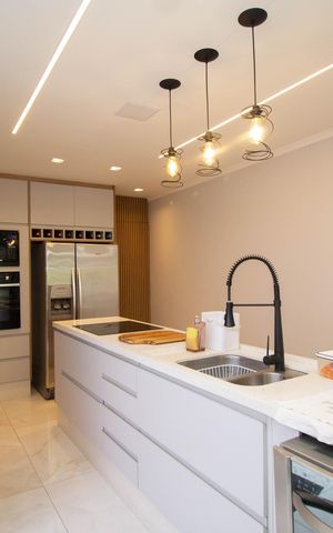 Casa de condomínio para alugar com 150m², 3 quartos e 5 vagasCozinha