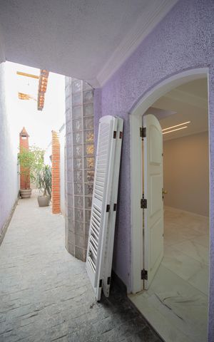 Casa de condomínio para alugar com 150m², 3 quartos e 5 vagasHall de entrada