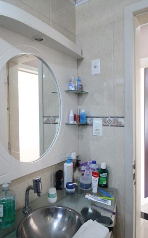 Apartamento à venda com 58m², 2 quartos e 1 vagaBanheiro