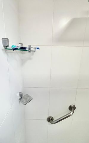 Apartamento para alugar com 235m², 4 quartos e 3 vagas Apartamento para alugar com 235m², 4 quartos e 3 vagasBanheiro da Suíte