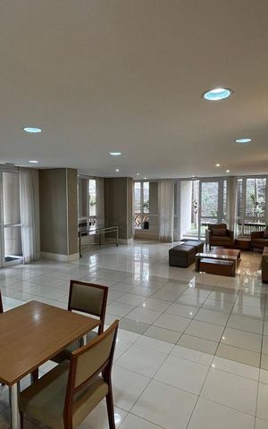 Apartamento para alugar com 235m², 4 quartos e 3 vagas Apartamento para alugar com 235m², 4 quartos e 3 vagasÁrea comum - Salão de festas