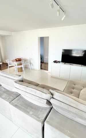 Apartamento para alugar com 235m², 4 quartos e 3 vagas Apartamento para alugar com 235m², 4 quartos e 3 vagasSala 2