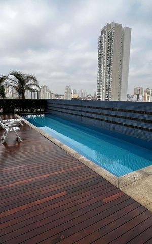 Apartamento para alugar com 235m², 4 quartos e 3 vagas Apartamento para alugar com 235m², 4 quartos e 3 vagasÁrea comum - Piscina