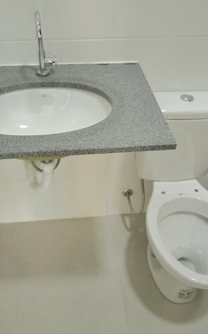 Studio para alugar com 22m², 1 quarto e sem vagaKitnet/Studio - Banheiro 