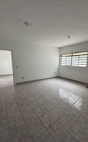 Casa para alugar com 100m², 1 quarto e sem vaga Casa para alugar com 100m², 1 quarto e sem vagaSala