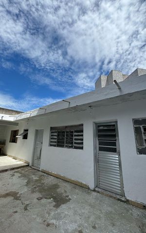 Casa para alugar com 100m², 1 quarto e sem vaga Casa para alugar com 100m², 1 quarto e sem vagaÁrea externa