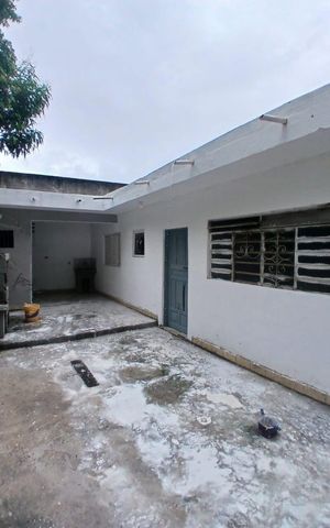 Casa para alugar com 100m², 1 quarto e sem vaga Casa para alugar com 100m², 1 quarto e sem vagaÁrea externa