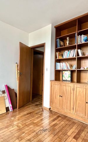 Casa para alugar com 410m², 5 quartos e 3 vagasEscritório