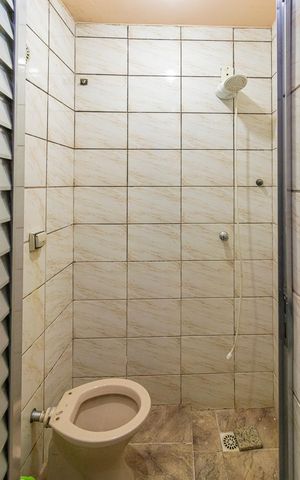 Casa para alugar com 190m², 5 quartos e 3 vagas Casa para alugar com 190m², 5 quartos e 3 vagasBanheiro Social 2