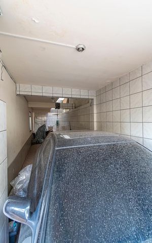 Casa para alugar com 190m², 5 quartos e 3 vagas Casa para alugar com 190m², 5 quartos e 3 vagasGaragem