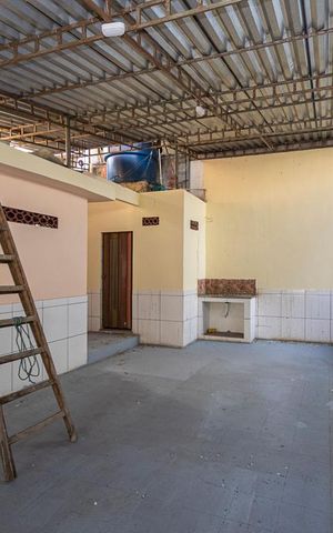 Casa para alugar com 190m², 5 quartos e 3 vagas Casa para alugar com 190m², 5 quartos e 3 vagasTerraço