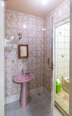 Casa para alugar com 190m², 5 quartos e 3 vagas Casa para alugar com 190m², 5 quartos e 3 vagasBanheiro Social 2