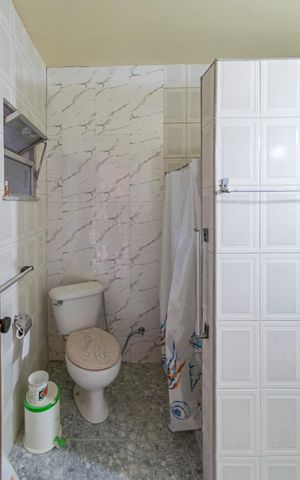 Casa para alugar com 190m², 5 quartos e 3 vagas Casa para alugar com 190m², 5 quartos e 3 vagasBanheiro da Suíte