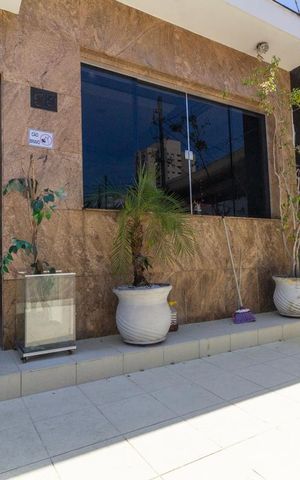 Casa à venda com 240m², 2 quartos e 4 vagas Casa à venda com 240m², 2 quartos e 4 vagasQuintal