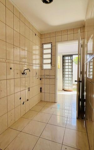 Casa de condomínio à venda com 79m², 2 quartos e 1 vaga Casa de condomínio à venda com 79m², 2 quartos e 1 vagaCozinha