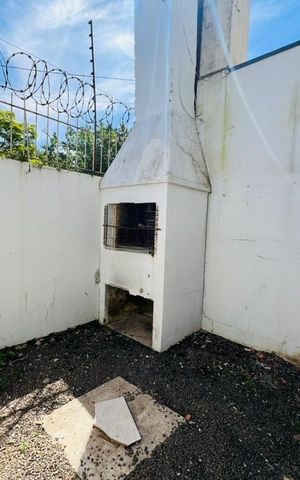 Casa de condomínio à venda com 79m², 2 quartos e 1 vaga Casa de condomínio à venda com 79m², 2 quartos e 1 vagaÁrea externa
