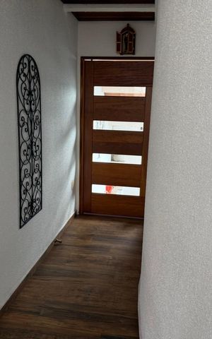 Casa para alugar com 236m², 3 quartos e 2 vagas Casa para alugar com 236m², 3 quartos e 2 vagasCorredor