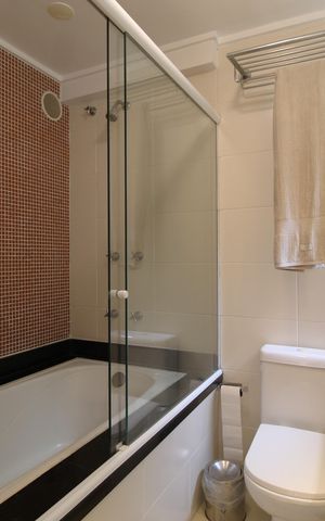 Apartamento à venda com 93m², 3 quartos e 1 vagaBanheiro da Suíte 1