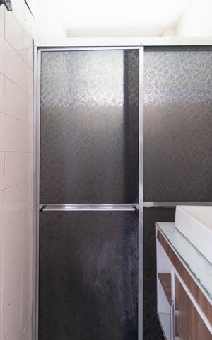 Apartamento para alugar com 50m², 2 quartos e sem vagaBanheiro