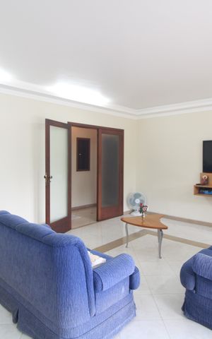 Casa à venda com 399m², 3 quartos e 4 vagasSalão