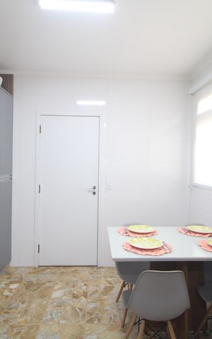 Casa à venda com 399m², 3 quartos e 4 vagasCozinha 