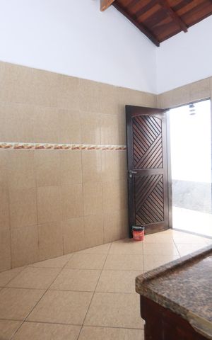 Casa à venda com 136m², 2 quartos e 1 vagaCozinha