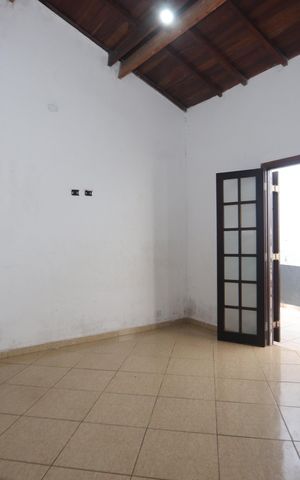 Casa à venda com 136m², 2 quartos e 1 vagaSuíte