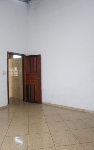Casa à venda com 136m², 2 quartos e 1 vagaSuíte