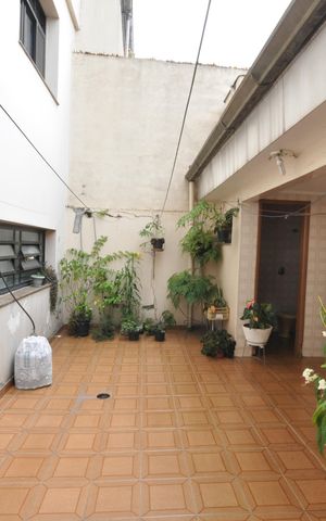 Casa à venda com 286m², 3 quartos e 5 vagasQuintal