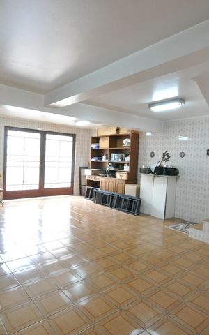 Casa à venda com 286m², 3 quartos e 5 vagasGaragem