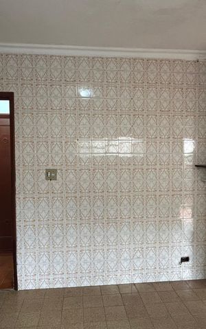 Casa à venda com 250m², 2 quartos e 3 vagas Casa à venda com 250m², 2 quartos e 3 vagasCozinha