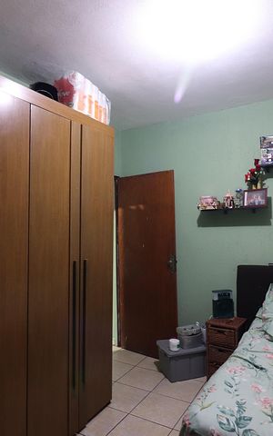 Casa à venda com 100m², 2 quartos e 2 vagasQuarto 1