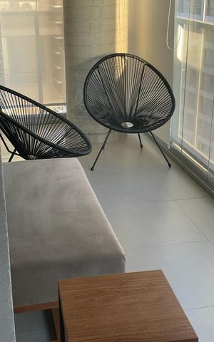 Apartamento à venda com 53m², 1 quarto e sem vaga Apartamento à venda com 53m², 1 quarto e sem vagaVaranda